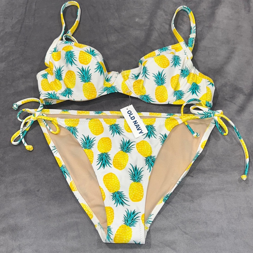 NWT: Pineapple Bikini - Old Navy Swimsuit Size Small